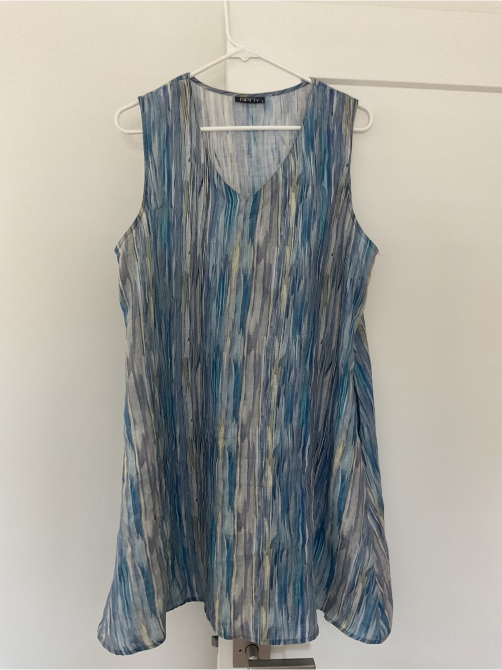 APNY Apparel Sleeveless V-Neck Dress